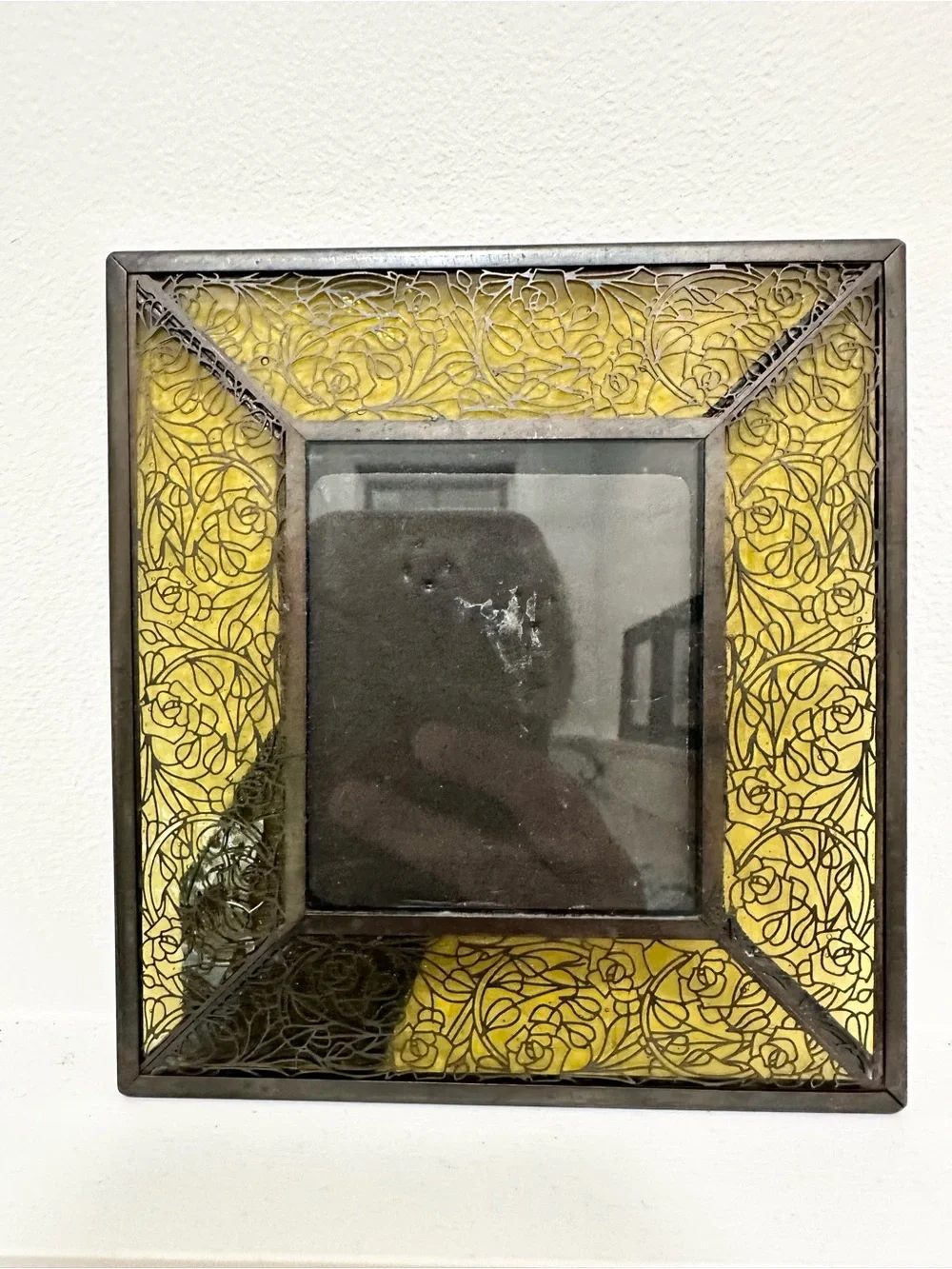 Vintage Studio Yellow Stained Glass Picture Frame Etched Metal Roses Metal Trim